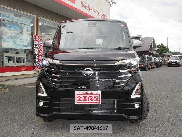 Nissan ROOX 2023-08 354572-19