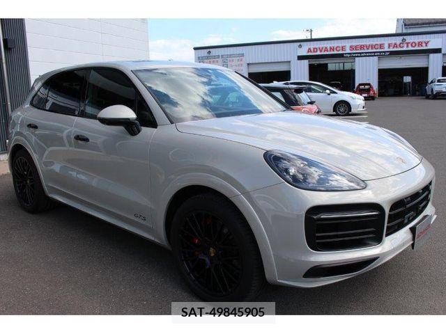 Porsche CAYENNE 2022-03 200501-20