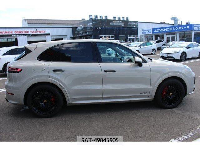Porsche CAYENNE 2022-03 200501-21