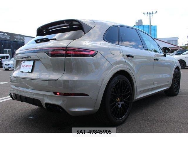 Porsche CAYENNE 2022-03 200501-22