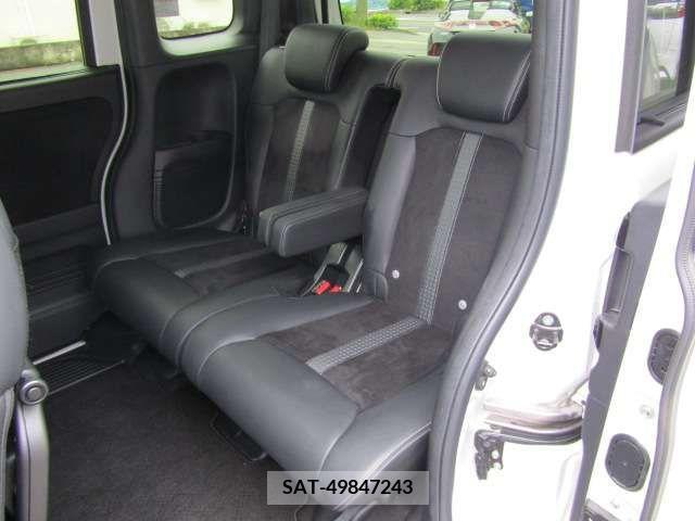 Honda N BOX CUSTOM 2021-06 307267-19
