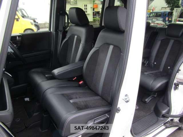 Honda N BOX CUSTOM 2021-06 307267-18