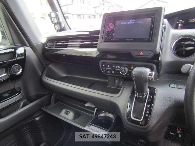 Honda N BOX CUSTOM 2021-06 307267-17