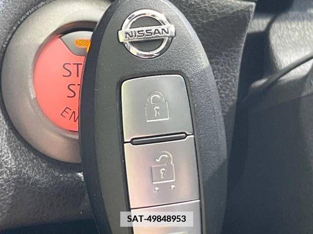 Nissan NOTE 2015-11 349407-7