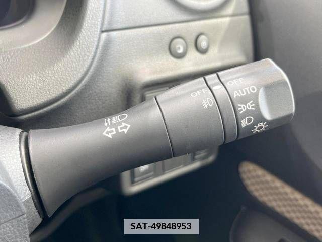 Nissan NOTE 2015-11 349407-6