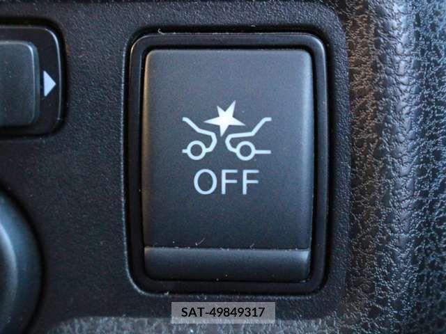 Nissan NOTE 2018-01 239549-4