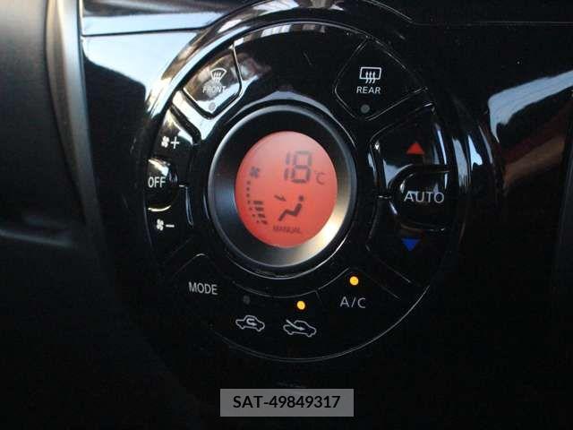 Nissan NOTE 2018-01 239549-15
