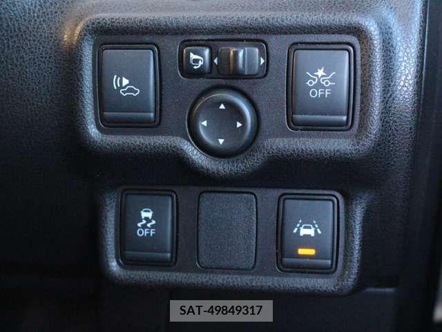Nissan NOTE 2018-01 239549-14