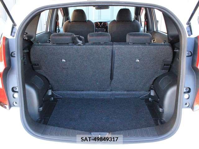 Nissan NOTE 2018-01 239549-11