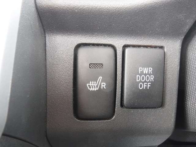 Daihatsu WAKE 2014-11 9347-10