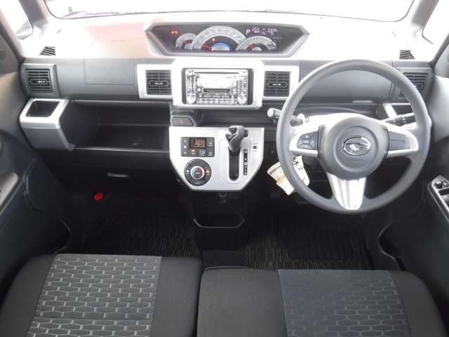 Daihatsu WAKE 2014-11 9347-2