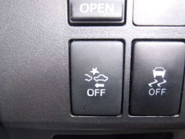 Daihatsu WAKE 2014-11 9347-7