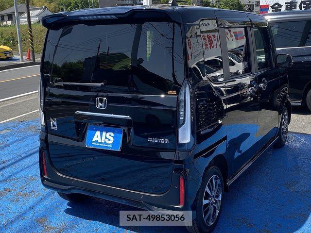 Honda N BOX CUSTOM 2023-10 278998-3