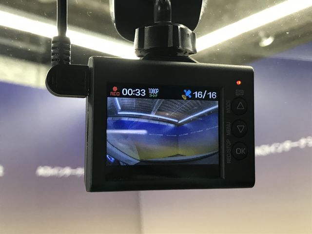 VolksWagen POLO 2019-01 7257-17