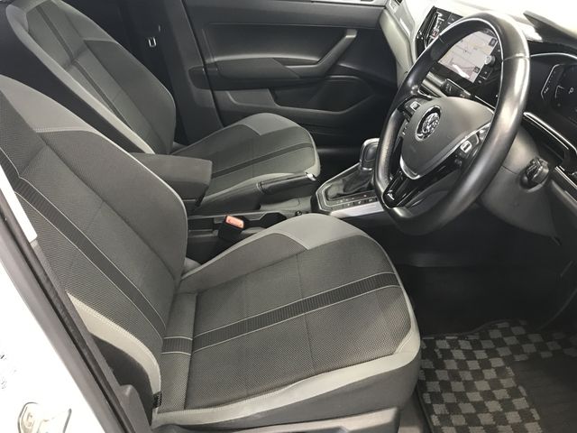 VolksWagen POLO 2019-01 7257-11