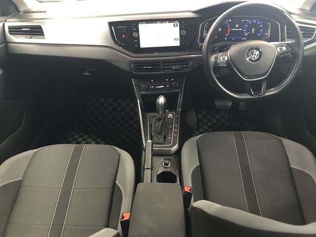 VolksWagen POLO 2019-01 7257-1