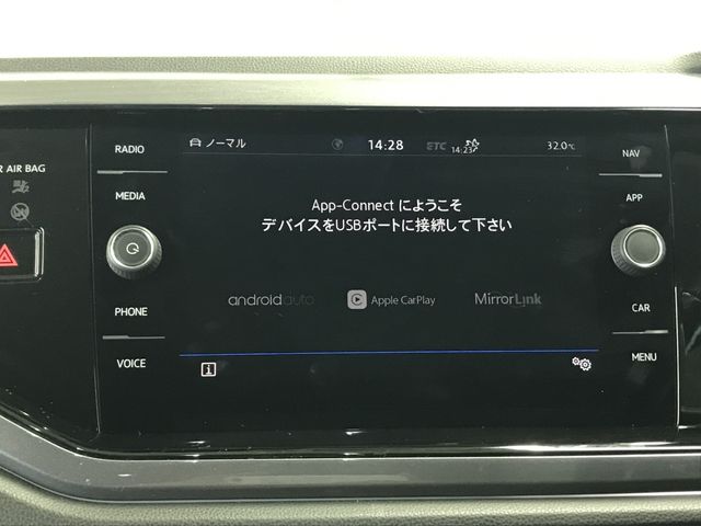 VolksWagen POLO 2019-01 7257-20