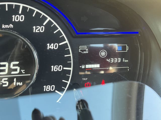 Nissan NOTE 2018-05 9150-7