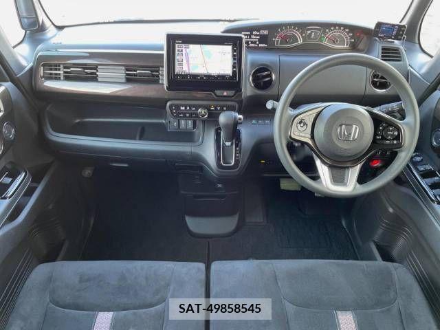Honda N BOX CUSTOM 2018-04 365001-1