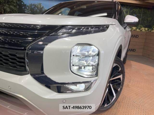 Mitsubishi OUTLANDER PHEV 2022-07 281144-14