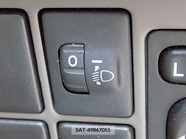 Toyota PRIUS 2011-07 321977-18