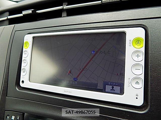 Toyota PRIUS 2011-07 321977-4