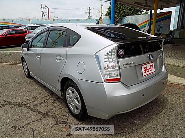 Toyota PRIUS 2011-07 321977-8