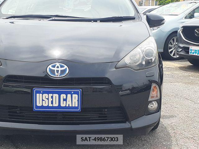 Toyota AQUA 2012-07 382831-5