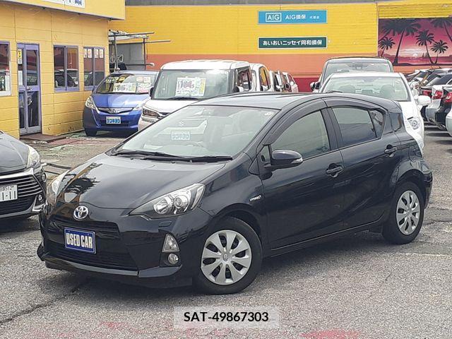 Toyota AQUA 2012-07 382831-0
