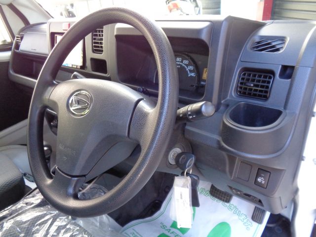 Daihatsu HIJET TRUCK 2018-01 21238-13