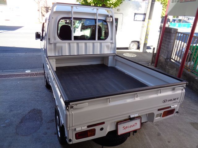Daihatsu HIJET TRUCK 2018-01 21238-2