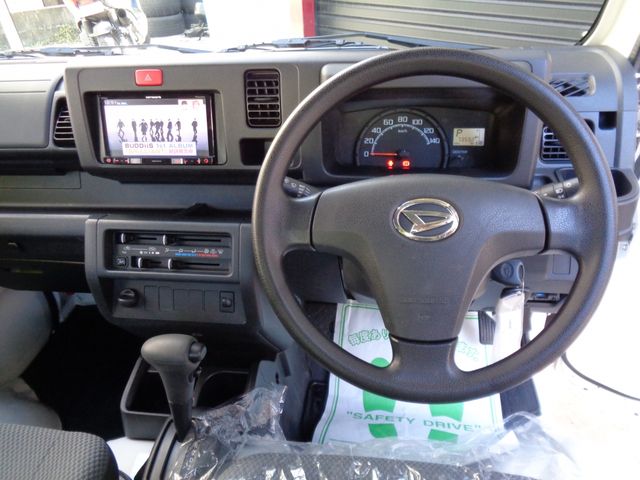 Daihatsu HIJET TRUCK 2018-01 21238-1