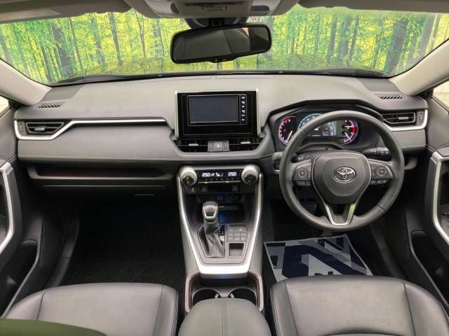 Toyota RAV4 2019-10 18779-1