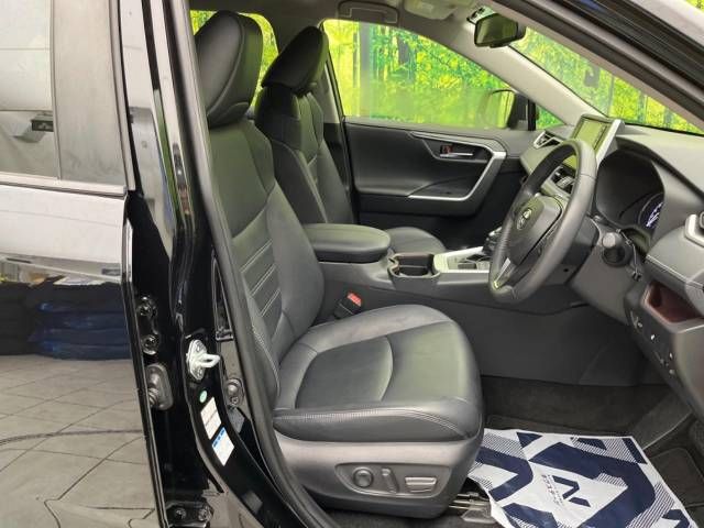 Toyota RAV4 2019-10 18779-9