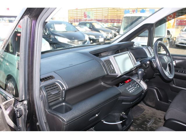 Honda e 2013-10 180970-11