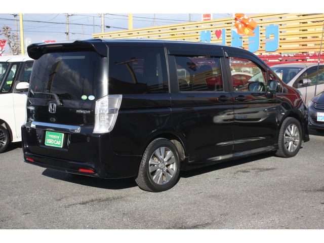 Honda e 2013-10 180970-2