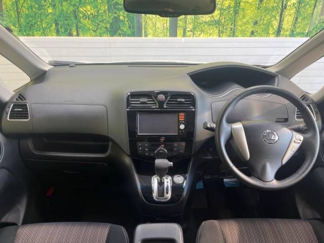 Nissan SERENA 2014-05 24860-1