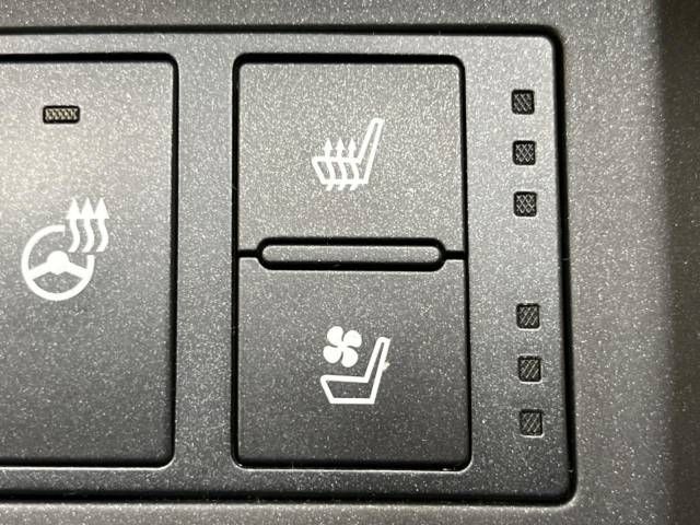 Lexus IS 2017-11 28819-6