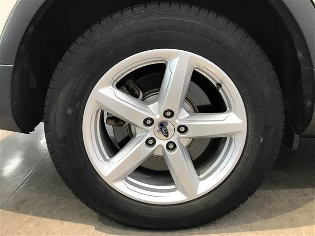 Ford EXPLORER 2016-06 3967-6
