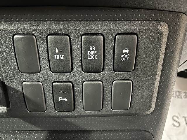 Toyota FJ CRUISER 2011-07 185078-6