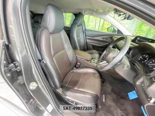 Mazda CX-30 2019-11 331971-8