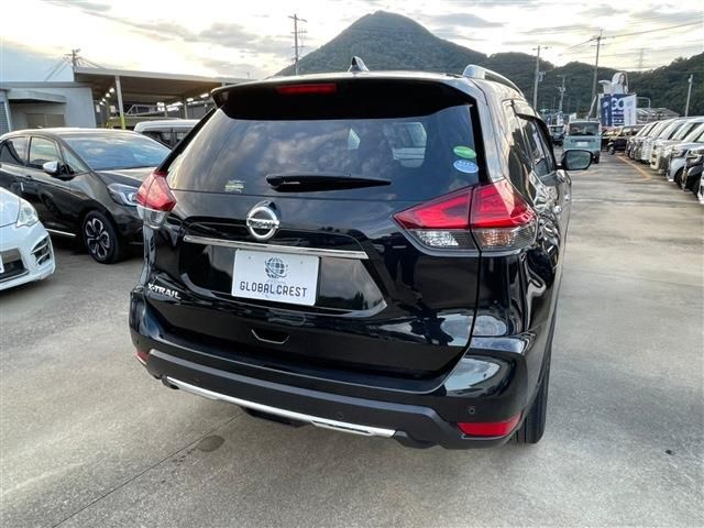 Nissan X-TRAIL 2018-01 14978-6