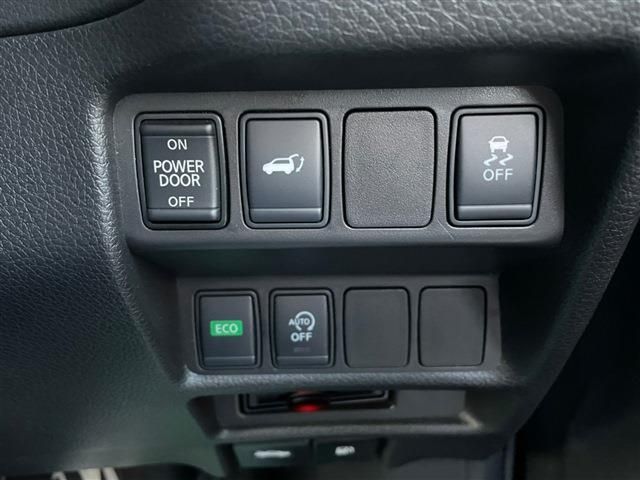Nissan X-TRAIL 2018-01 14978-14