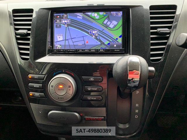 Mazda BIANTE 2013-08 252054-10