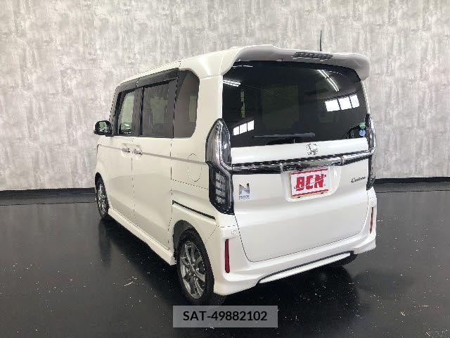 Honda N BOX CUSTOM 2017-10 307166-8