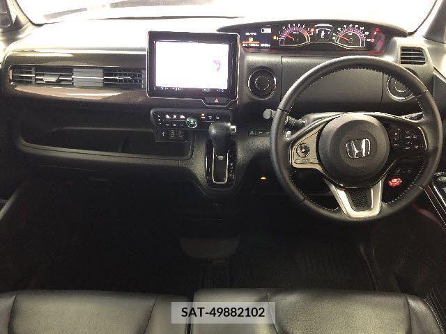 Honda N BOX CUSTOM 2017-10 307166-1