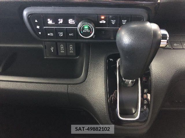 Honda N BOX CUSTOM 2017-10 307166-14