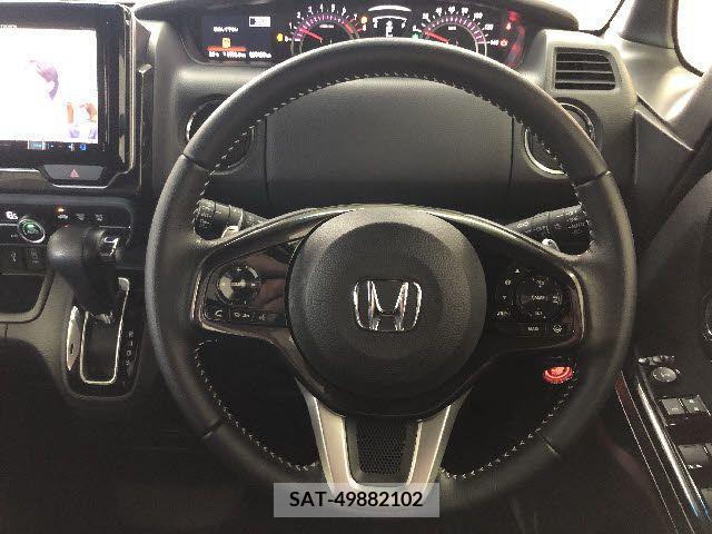 Honda N BOX CUSTOM 2017-10 307166-13