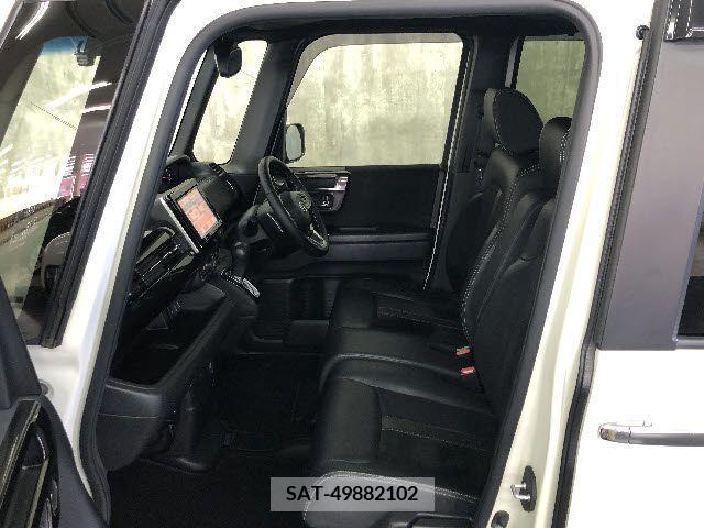 Honda N BOX CUSTOM 2017-10 307166-12
