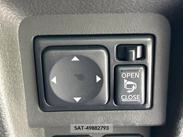 Nissan CUBE 2012-09 320705-6